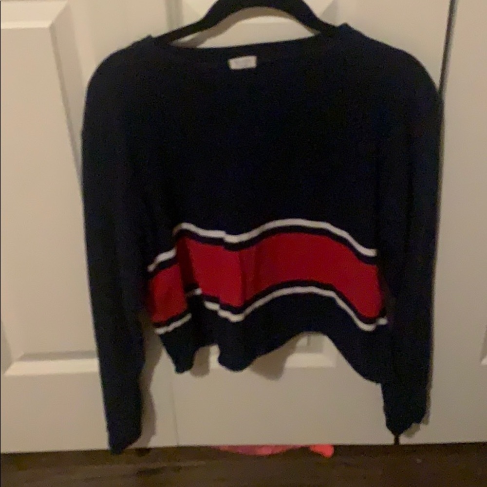 Brandy Melville cropped long sleeve